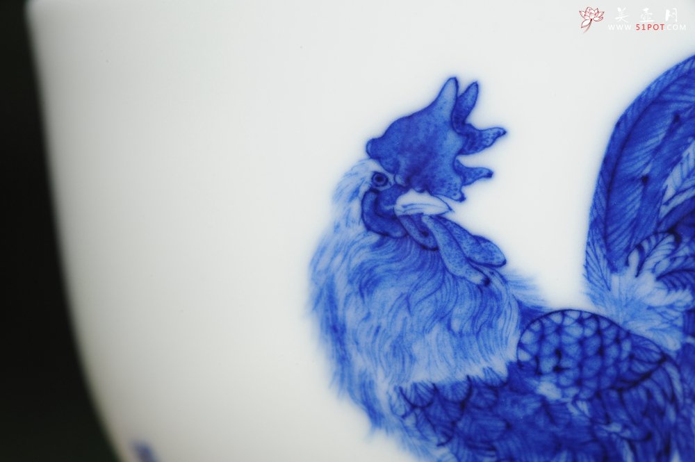 紫砂壶图片：生肖鸡 景德镇全手工手绘青花主人杯 - 全手工紫砂壶网
