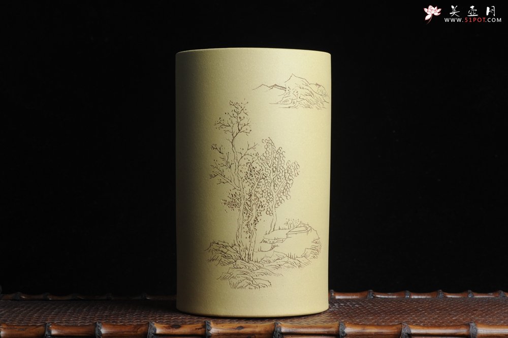 紫砂壶图片：美筒特惠 精品山水高帽笔筒三式 山高月小 水落石出 老师不打草稿直接空刻 一气呵成 - 全手工紫砂壶网