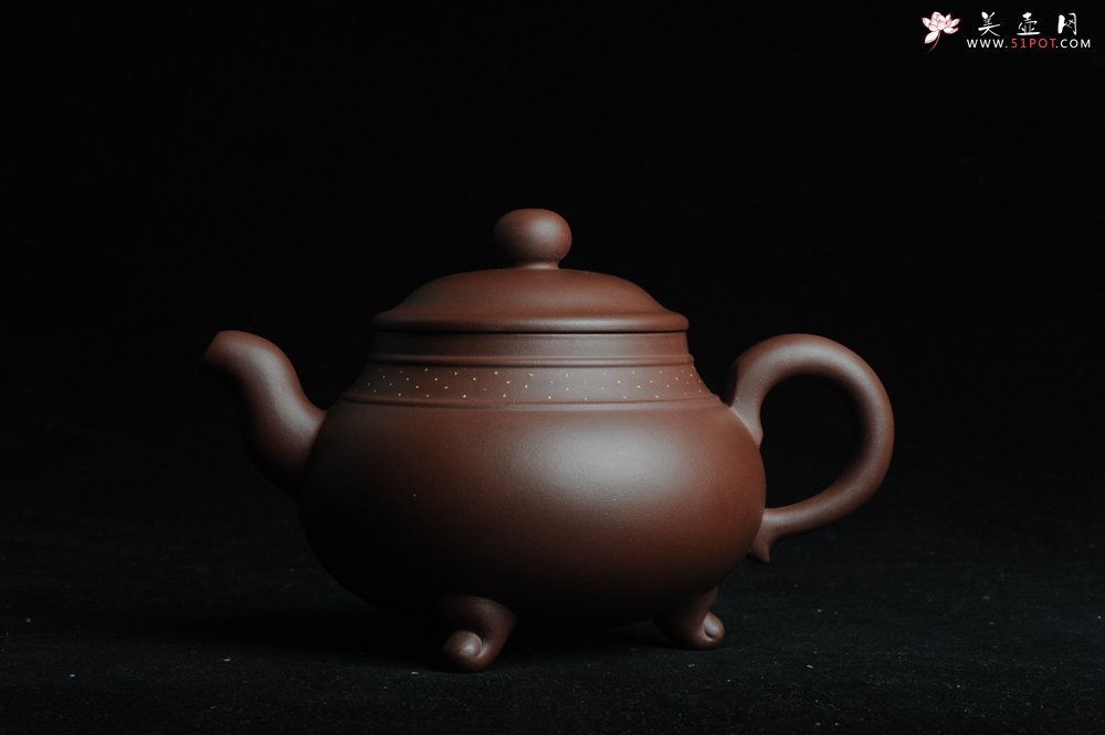 紫砂壶图片：美壶特惠三足鼎立玉鼎壶 做工精致 - 全手工紫砂壶网