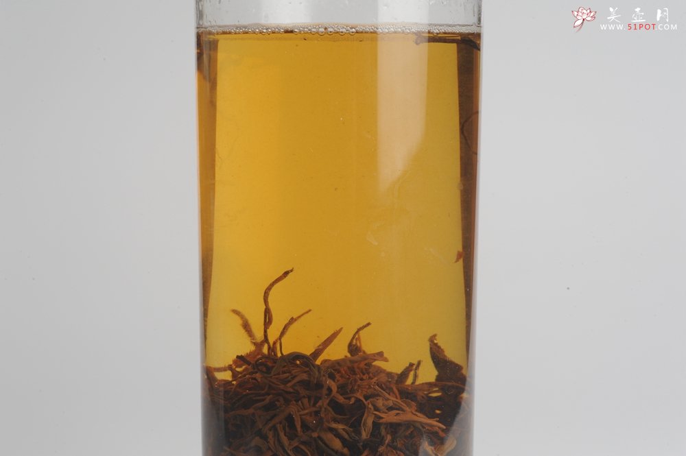 紫砂壶图片：阳羡明后雨前茶 采摘4.9 细嫩叶芽 4.10手工炮制新鲜出炉 弥香沁脾 90g每次泡茶可泡5到6泡 - 全手工紫砂壶网