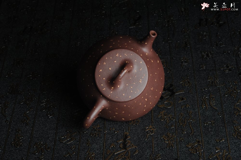 紫砂壶图片：实力派工艺师全手工铺砂平盖小石瓢 泥料优秀 实物更漂亮 - 全手工紫砂壶网
