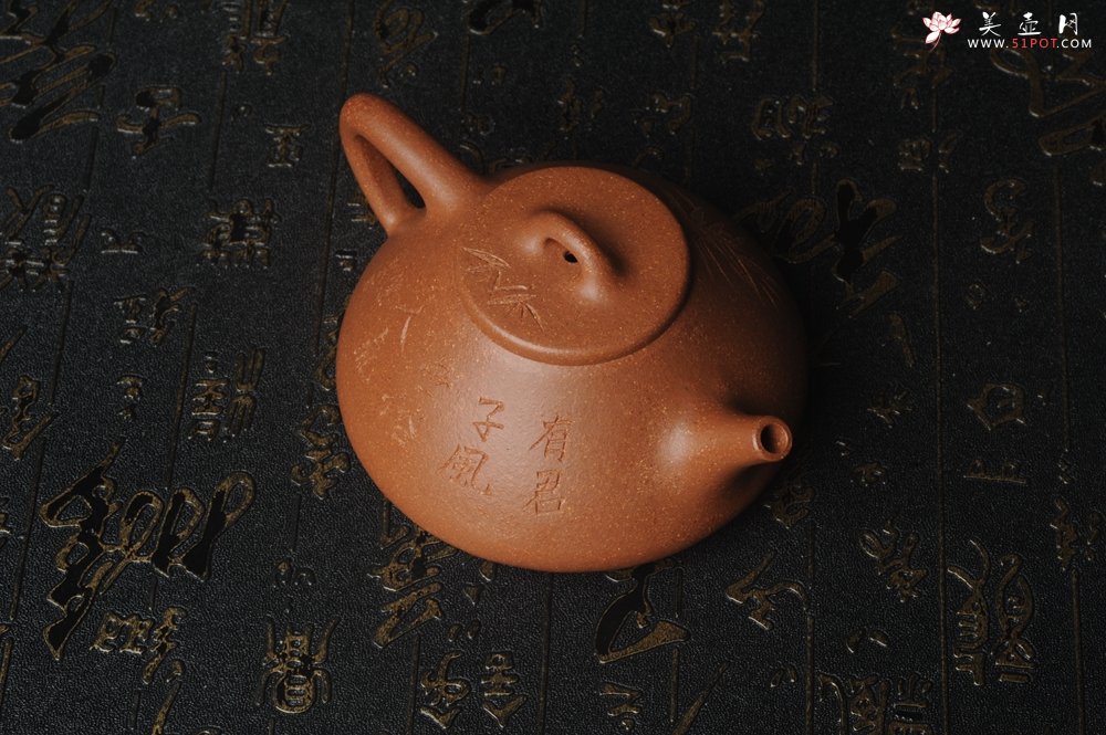 紫砂壶图片：润五彩段泥 全手工薄胎子冶石瓢 有君子风无俗人气 助工俞霞精心摹古刻绘雅竹 - 全手工紫砂壶网