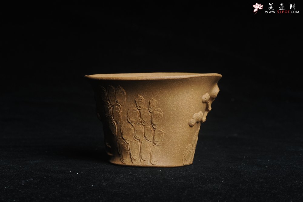 紫砂壶图片：美杯特惠 精致全手工松桩杯 肌理自然丰富 茶人醉爱 - 全手工紫砂壶网