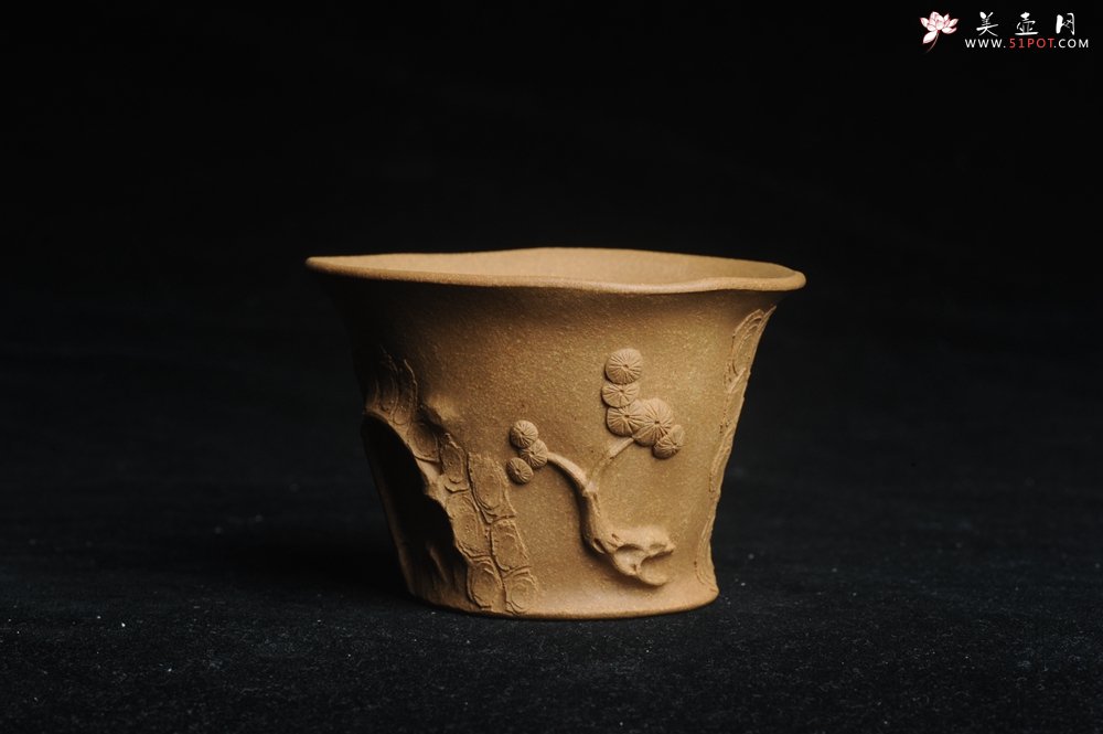 紫砂壶图片：美杯特惠 精致全手工松桩杯 肌理自然丰富 茶人醉爱 - 全手工紫砂壶网