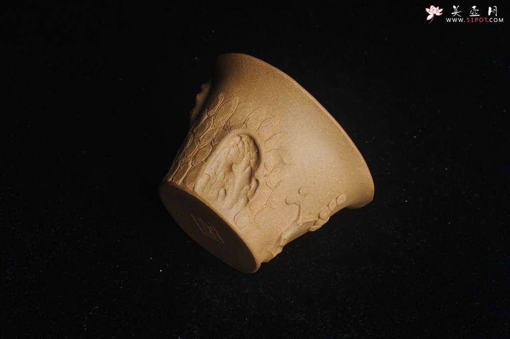 紫砂壶图片：美杯特惠 精致全手工松桩杯 肌理自然丰富 茶人醉爱 - 全手工紫砂壶网