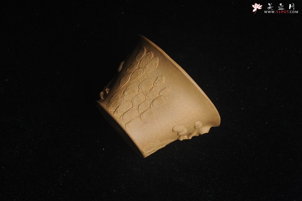 紫砂壶图片：美杯特惠 精致全手工松桩杯 肌理自然丰富 茶人醉爱 - 全手工紫砂壶网