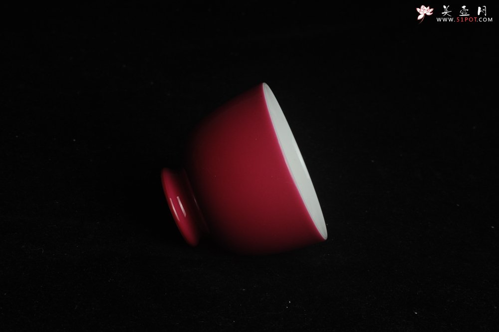 紫砂壶图片：精致胭脂红主人杯 茶人醉爱 适合女士 - 全手工紫砂壶网