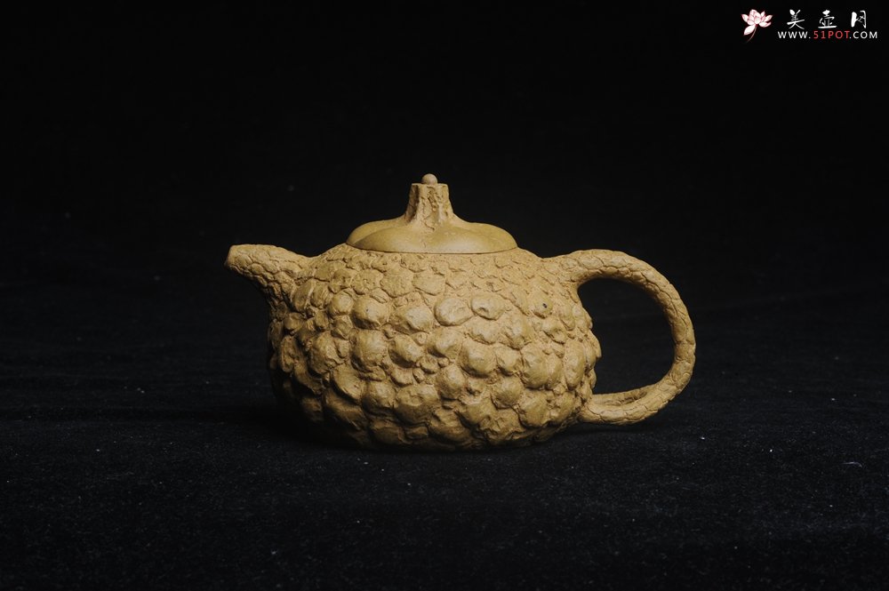 紫砂壶图片：美壶特惠 全手工黄段供春壶 肌理有老树瘿的感觉 灰常赞 - 全手工紫砂壶网