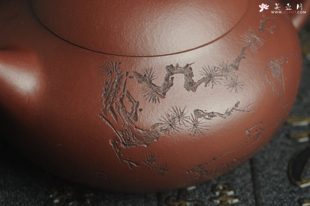 紫砂壶图片：油润底曹青 全手工矮文旦 装饰人物 特文气 - 全手工紫砂壶网