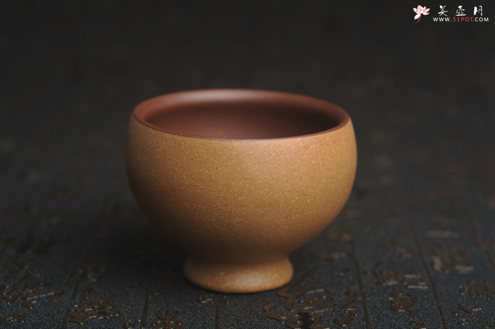 紫砂壶图片：美杯国庆特惠 精品好泥好工雅致特厚实主人杯 茶人醉爱 - 全手工紫砂壶网