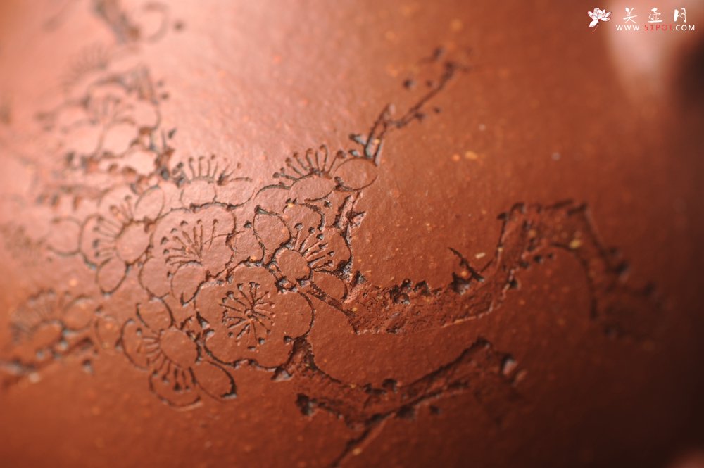 紫砂壶图片：潜力股周小培原创全手工缘德壶 通转梅花 特文气 - 全手工紫砂壶网