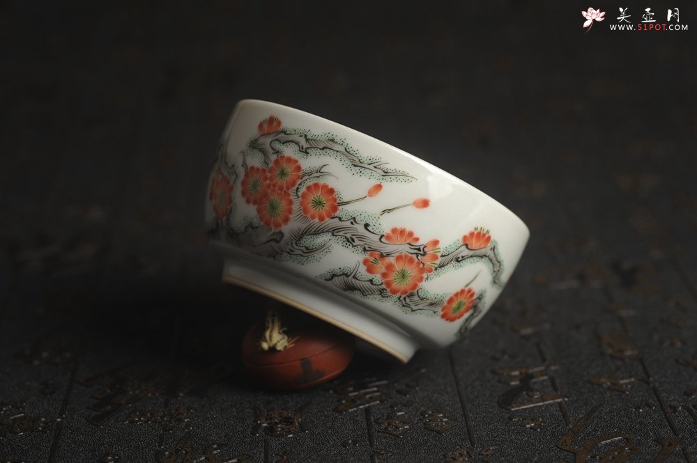 紫砂壶图片：玄辰器 精品古彩 清风自远 主人杯压手杯 景德镇茶杯 茶人醉爱 - 全手工紫砂壶网