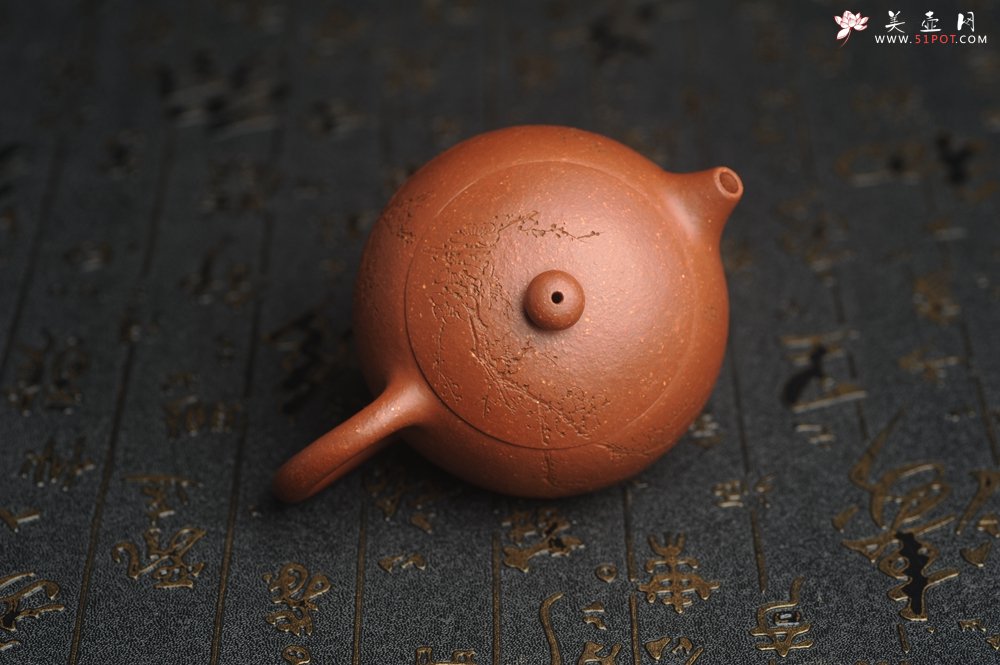 紫砂壶图片：油润降坡泥全手工小品西施壶 装饰喜上眉梢 特文气 - 全手工紫砂壶网