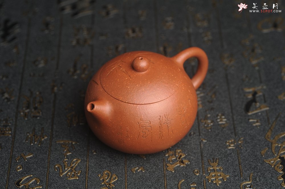 紫砂壶图片：油润降坡泥全手工小品西施壶 竹留清风 装饰居不可无竹 特文气 - 全手工紫砂壶网