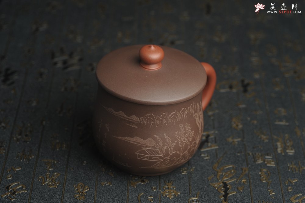 紫砂壶图片：年底纯福利特惠 优质紫泥 山水厚实盖杯 特文气 - 全手工紫砂壶网