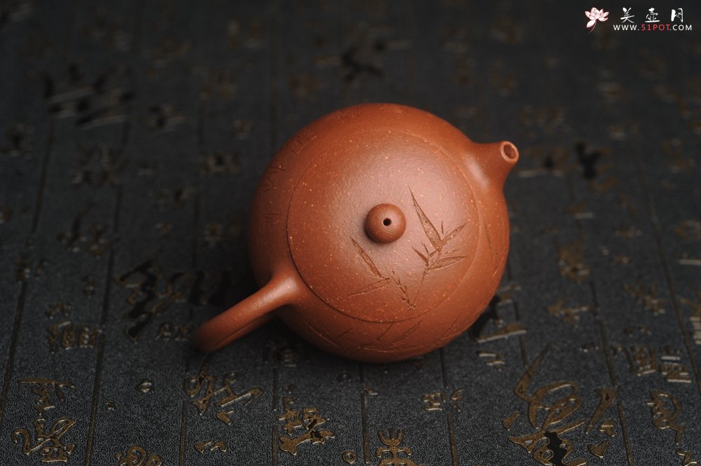 紫砂壶图片：油润降坡泥全手工小品西施壶 竹留清风 装饰居不可无竹 特文气 - 全手工紫砂壶网