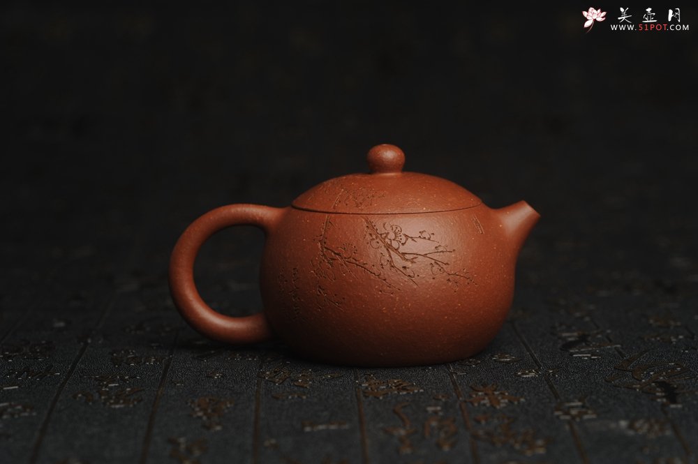紫砂壶图片：油润降坡泥全手工小品西施壶 装饰喜上眉梢 特文气 - 全手工紫砂壶网