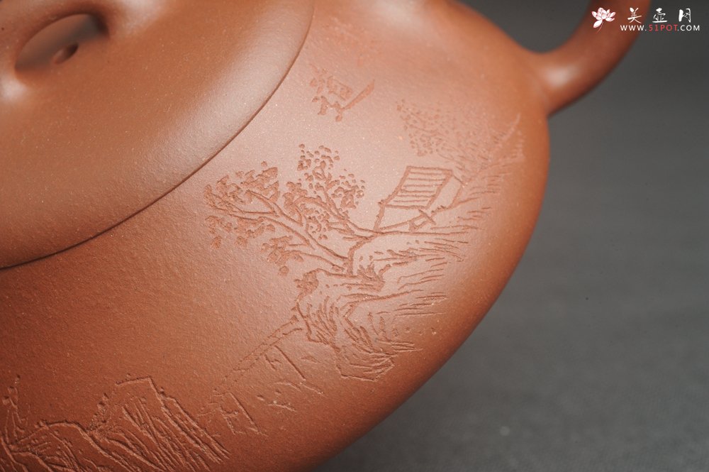 紫砂壶图片：特好底曹青全手工扁瓢  装饰山水 特文气 - 全手工紫砂壶网