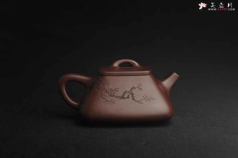 紫砂壶图片：美壶特惠 精致全手工混方石瓢 装饰梅花特文气 - 全手工紫砂壶网