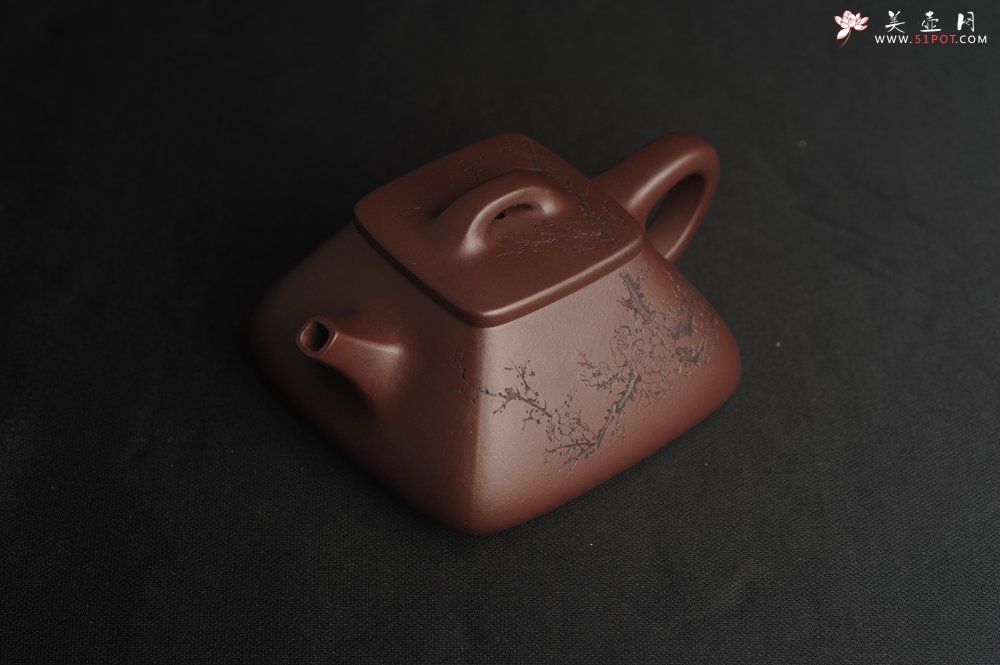 紫砂壶图片：美壶特惠 精致全手工混方石瓢 装饰梅花特文气 - 全手工紫砂壶网
