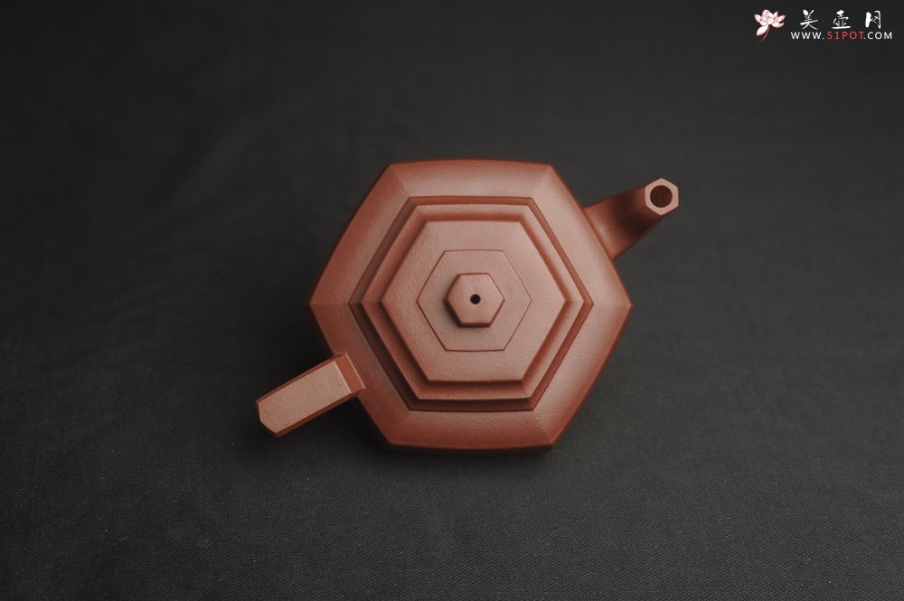 紫砂壶图片：美壶特惠 泥料超好 原矿紫红泥精致全手工六方雪华壶 - 全手工紫砂壶网