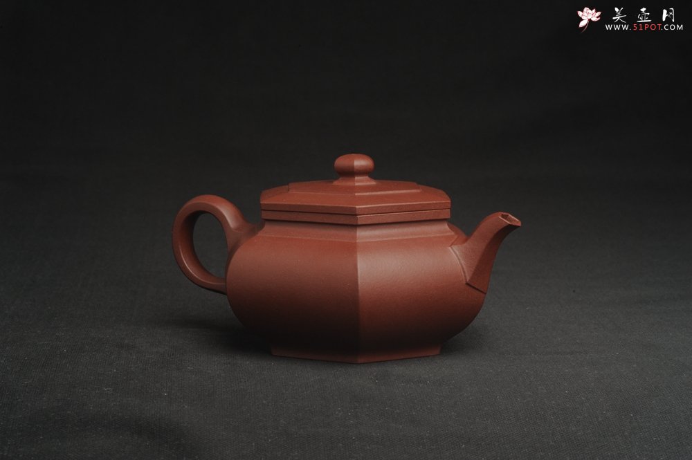 紫砂壶图片：美壶特惠 全手工优质紫红泥精致大彬六方 特文气 - 全手工紫砂壶网