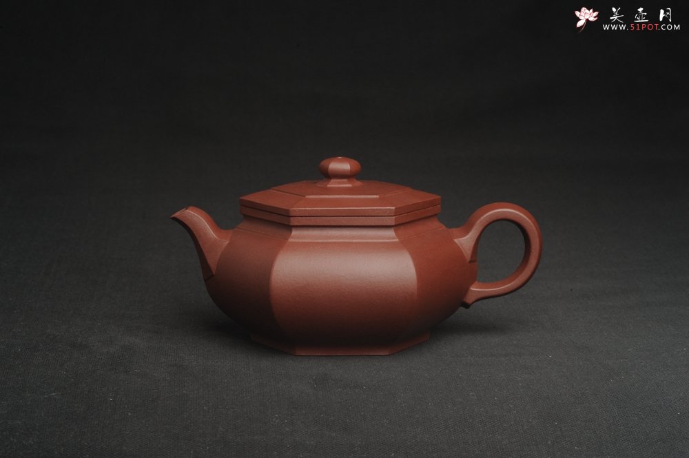 紫砂壶图片：美壶特惠 全手工优质紫红泥精致大彬六方 特文气 - 全手工紫砂壶网