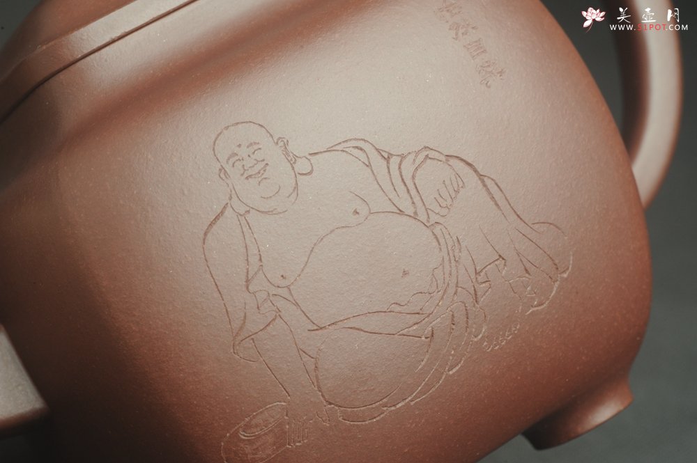 紫砂壶图片：实力派张海艳全手工油润底曹青重器鸣远四方 气势磅礴 用心之作 装饰人物特文气 - 全手工紫砂壶网