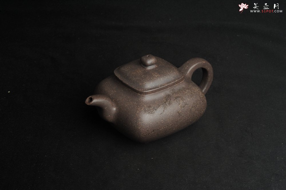 紫砂壶图片：实力派张海艳全手工特好老青灰段泥传炉壶 装饰人物 一杯清茗可沁诗脾  特文气 - 全手工紫砂壶网