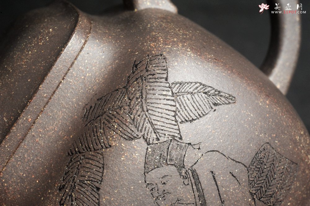 紫砂壶图片：实力派张海艳 全手工油润老青灰段泥重器鸣远四方 气势磅礴 用心之作 装饰人物特文气 - 全手工紫砂壶网