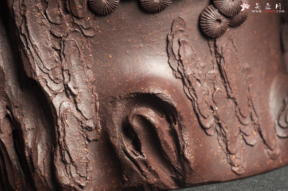 紫砂壶图片：潜力股唐老师 全手工精致紫泥桩壶 肌理丰富生动 期待与您结缘 - 全手工紫砂壶网