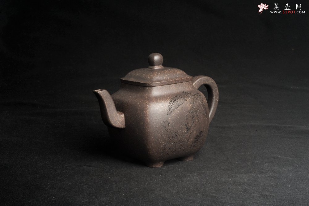 紫砂壶图片：实力派张海艳 全手工油润老青灰段泥重器鸣远四方 气势磅礴 用心之作 装饰人物特文气 - 全手工紫砂壶网