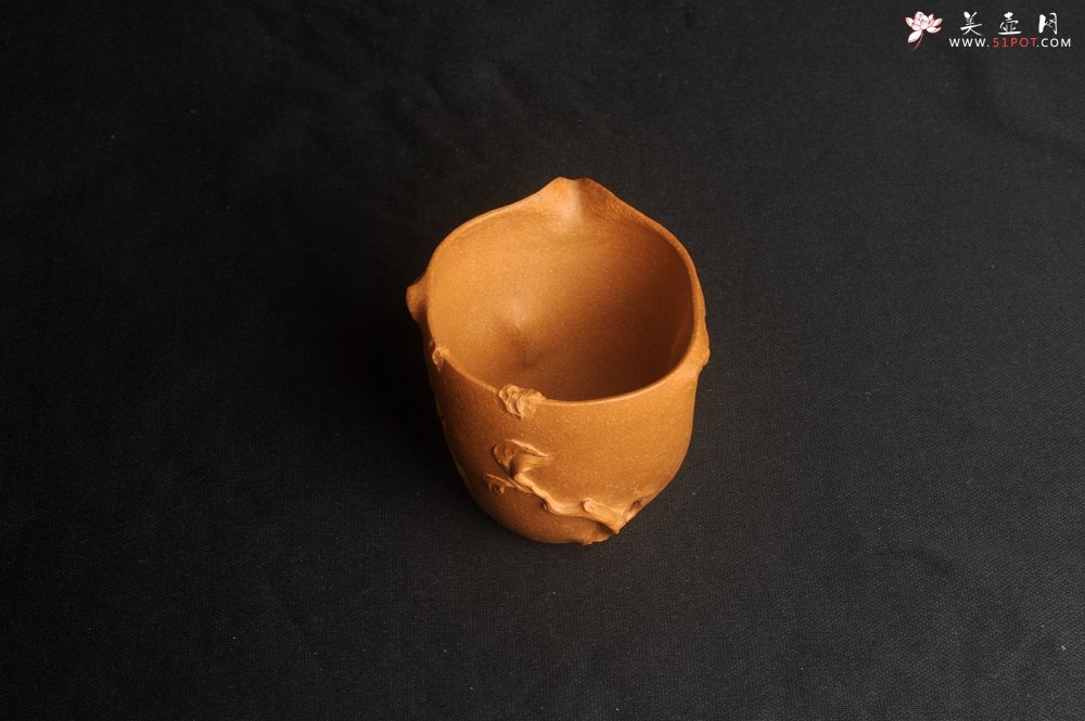 紫砂壶图片：美杯特惠 潜力股赵老师 全手工老黄段泥公道杯 贴页灵动 - 全手工紫砂壶网