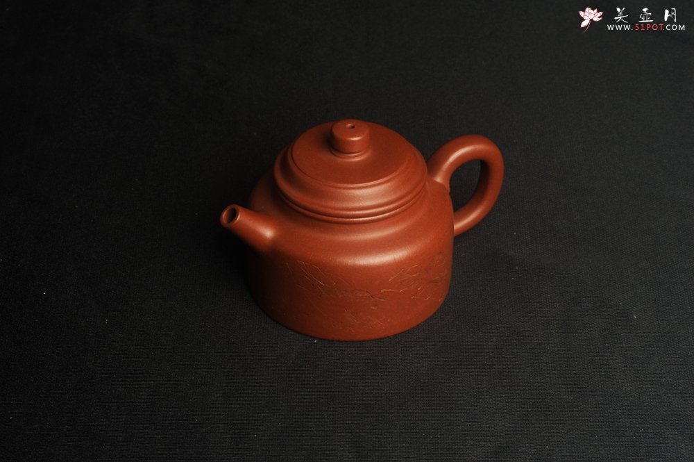 紫砂壶图片：油润老清水泥全手工小品德中壶 装饰虾图 茶亦醉人 特实用文气 - 全手工紫砂壶网