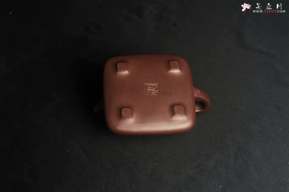 紫砂壶图片：美壶特惠  林旭陶 精致全手工混方石瓢  装饰人物特文气 阳羡有蜀意,东坡爱此居 - 全手工紫砂壶网