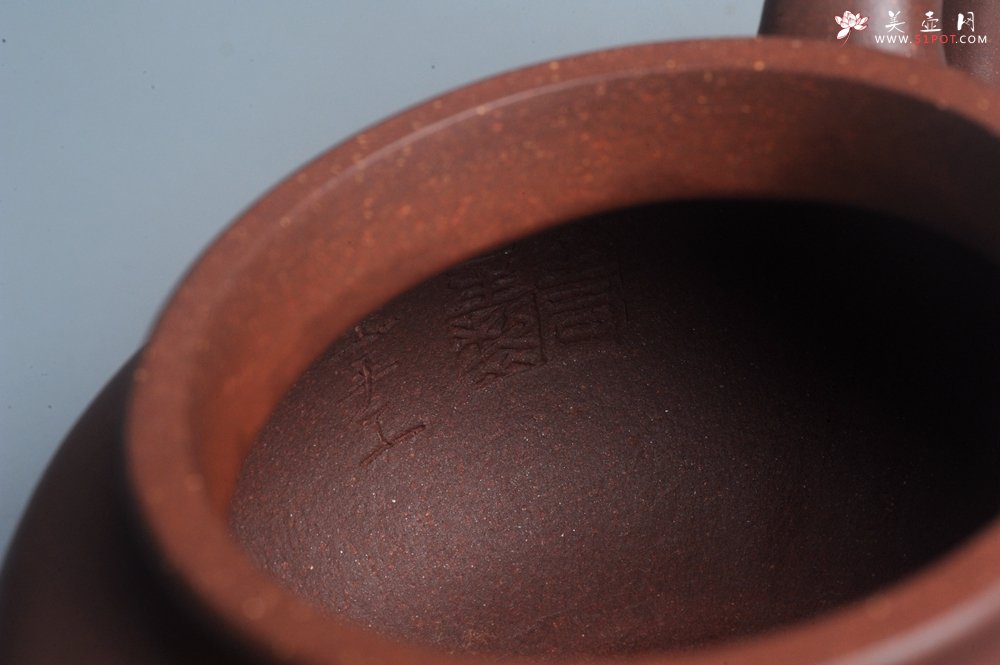 紫砂壶图片：油润底曹青 全手工仿古壶 深得老味 做工灰常好 请君细品 作品说话 - 全手工紫砂壶网