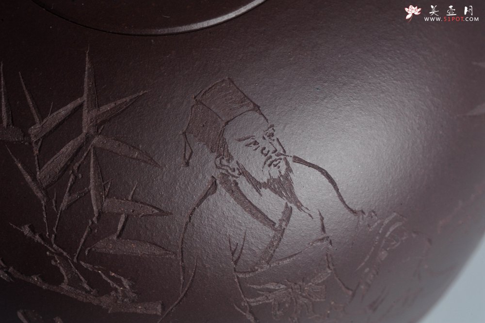 紫砂壶图片：潜力股周小培老师 油润底槽清 卡盖难度相当大 全手工大半月紫砂壶 大象无形 特文气 期待与亲结缘 - 全手工紫砂壶网