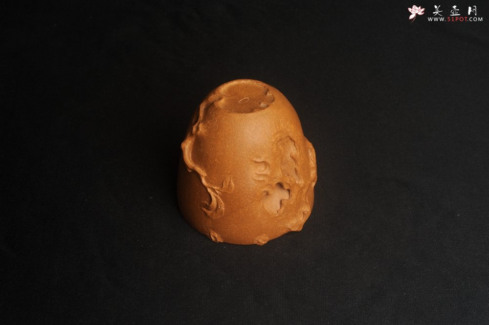 紫砂壶图片：美杯特惠 潜力股赵老师 全手工老黄段泥公道杯 贴页灵动 - 全手工紫砂壶网