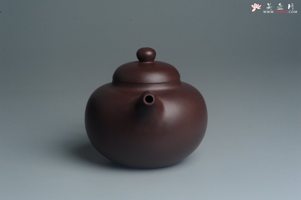 紫砂壶图片：潜力股周小培老师 原创全手工底槽青圆掇壶 - 全手工紫砂壶网