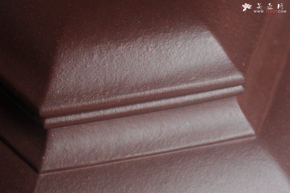 紫砂壶图片：实力派张海艳全手工纯色底曹青六方笑樱壶 做工灰常精致 气韵流畅 - 全手工紫砂壶网