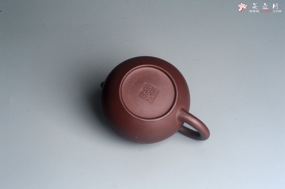 紫砂壶图片：油润底曹青 全手工文旦茶壶 上善若水 虾趣图 特文气 期待与亲结缘 - 全手工紫砂壶网