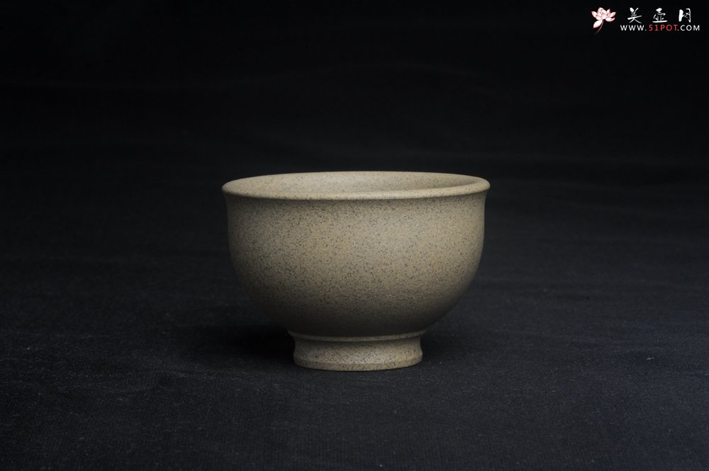 紫砂壶图片：美杯特惠 高温本山段泥 精致牛气冲天主人杯 高性价比 - 全手工紫砂壶网