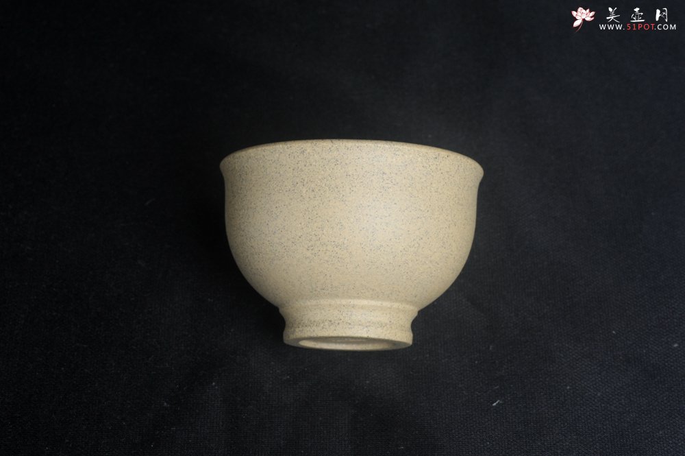 紫砂壶图片：美杯特惠 高温本山段泥 精致牛气哄哄主人杯 高性价比 - 全手工紫砂壶网