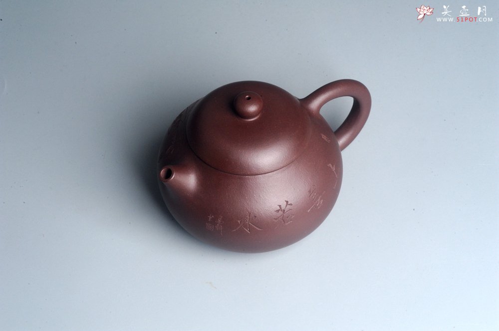 紫砂壶图片：油润底曹青 全手工文旦茶壶 上善若水 虾趣图 特文气 期待与亲结缘 - 全手工紫砂壶网