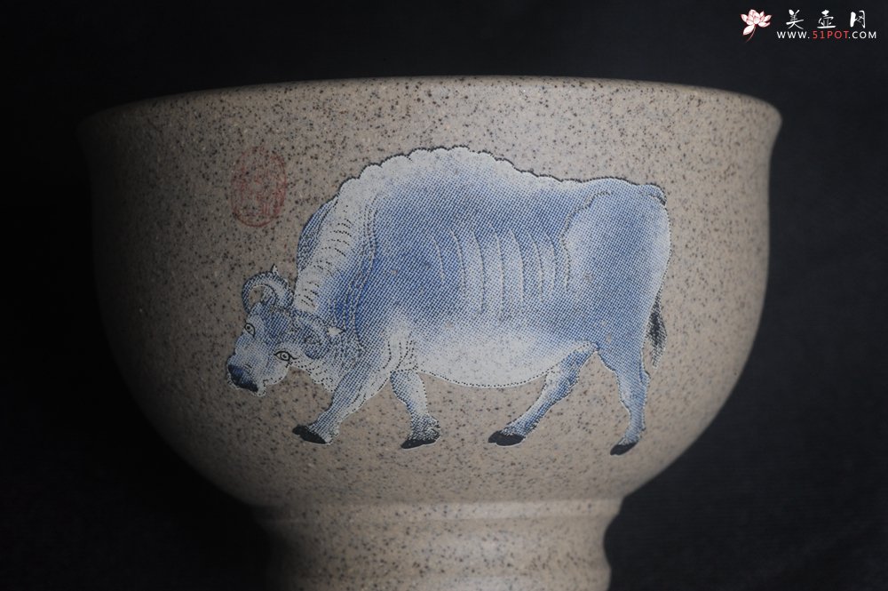 紫砂壶图片：美杯特惠 高温本山段泥 精致吉祥牛主人杯 高性价比 - 全手工紫砂壶网