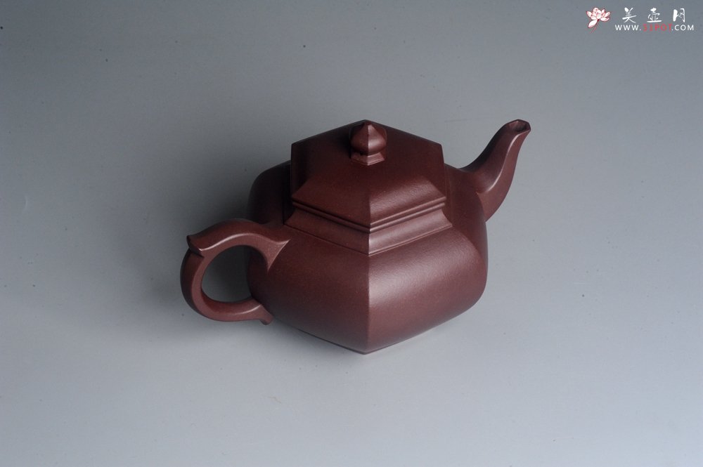 紫砂壶图片：实力派张海艳全手工纯色底曹青六方笑樱壶 做工灰常精致 气韵流畅 - 全手工紫砂壶网