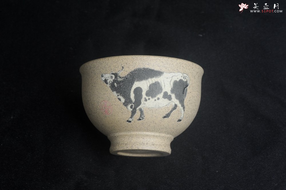 紫砂壶图片：美杯特惠 高温本山段泥 精致牛气冲天主人杯 高性价比 - 全手工紫砂壶网