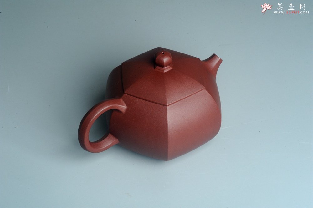 紫砂壶图片：美壶特惠 潜力股凌晨 全手工紫红泥六方西施壶 - 全手工紫砂壶网