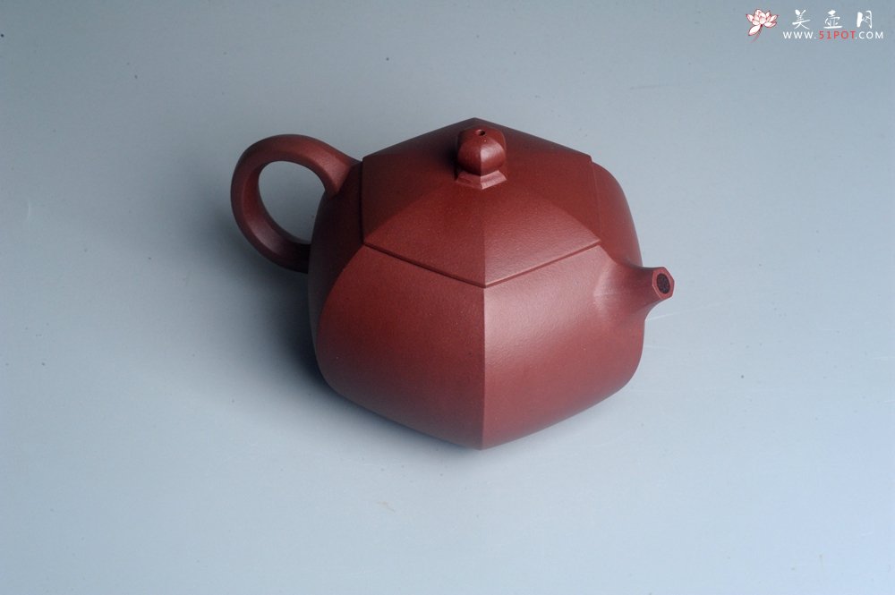 紫砂壶图片：美壶特惠 潜力股凌晨 全手工紫红泥六方西施壶 - 全手工紫砂壶网
