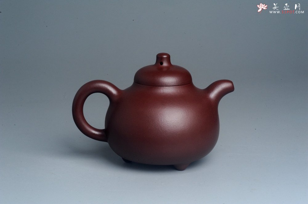 紫砂壶图片：潜力股周小培老师 4号井深井红皮龙 超精致全手工三足乳鼎茶壶 - 全手工紫砂壶网
